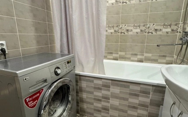 Apartamenty na ulice Lazurnaa 9