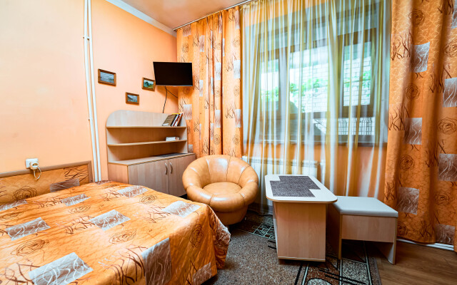 Kryimskaya 50 Guest House