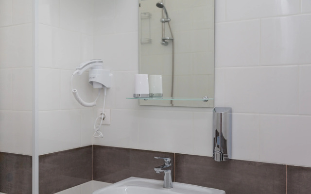 Апартаменты студия на Серебрякова