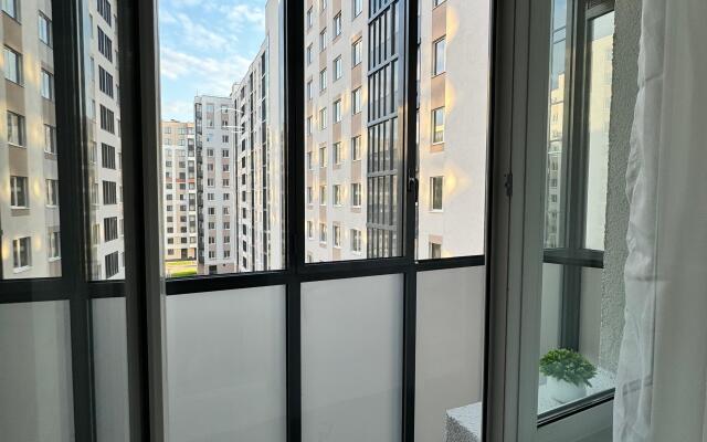 Yevrodvushka S Garderobnoy Flat