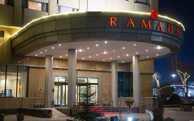 Hotel Ramada By Wyndham Tashkent