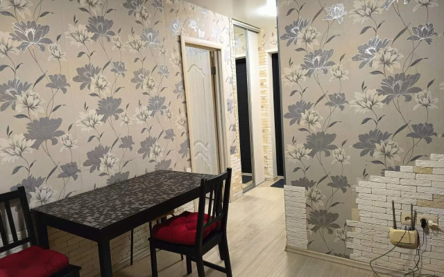 Na Yevgeniya Zolotukhina 32 Flat