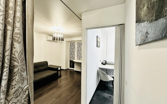 S Konditsionerom 24/7 Ryadom Vokzal Wi-Fi Apartment