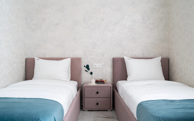 Апартаменты Red Apartments Светлана Парк Жаклин