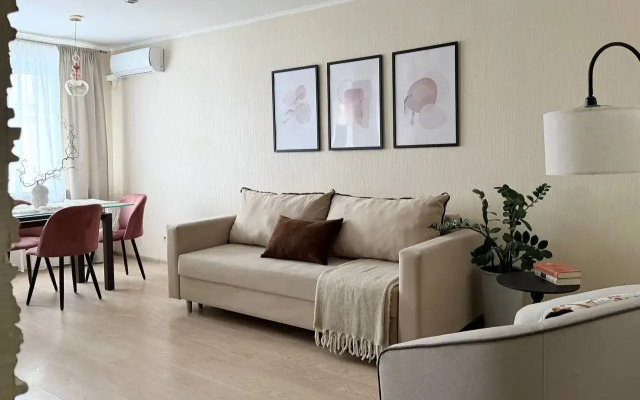 Квартира красивая просторная с видом на Волгу