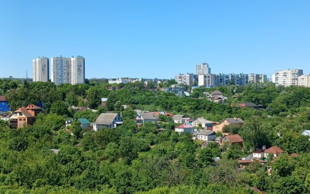Aday S Krasivym Vidom Iz Okna Apartments