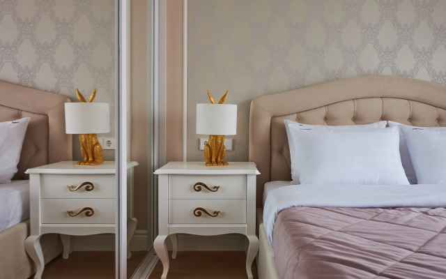 Red Apartments Svetlana Park Elizabet Apartments