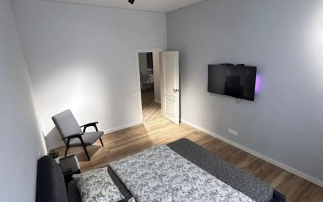 Квартира Уютная в Сталинке ул Комсомольская 2