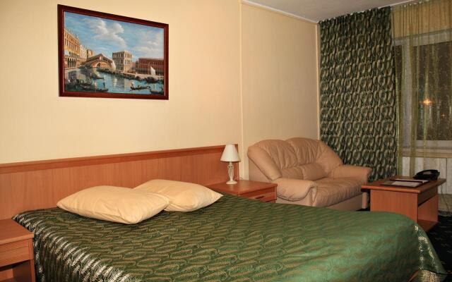 Kedr Hotel