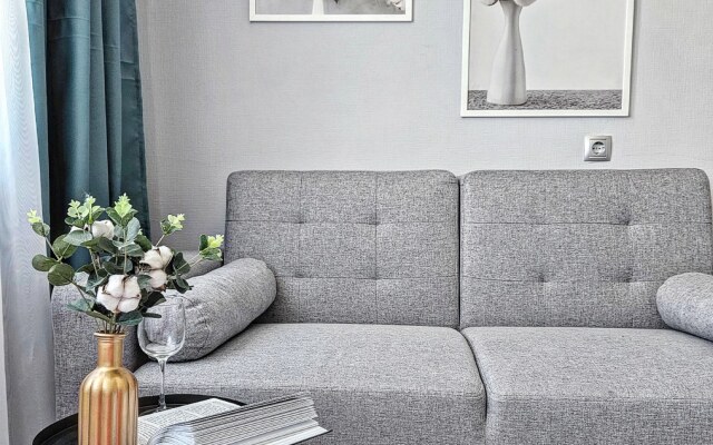 Квартира Трехкомнатная у Парка с Озером