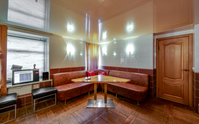 Ladoga Hotel