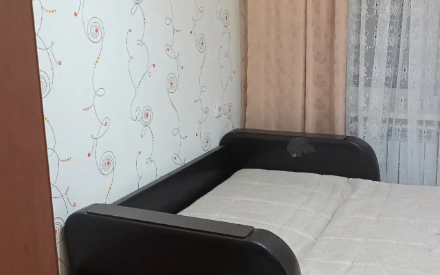 Prostornaya ryadom s akvaparkom Flat