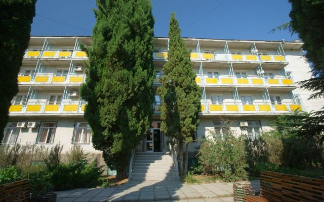 TOK Chajka Hotel