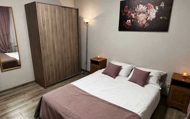 Uyutnaya dvukhkomnatnaya na Taganskoy Apartment