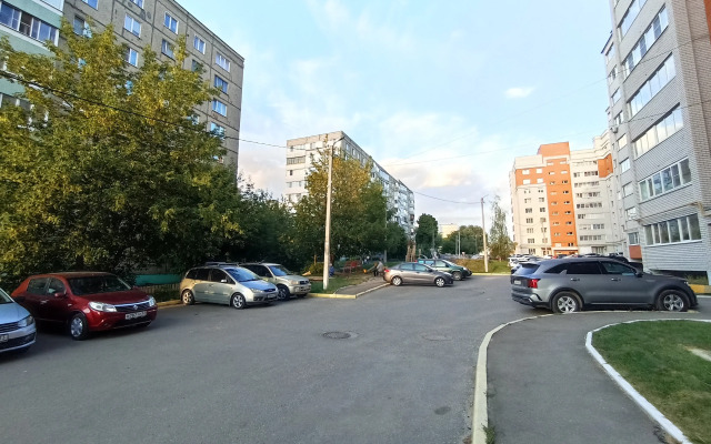 Na Ulitse Bezymenskogo, 3a Flat