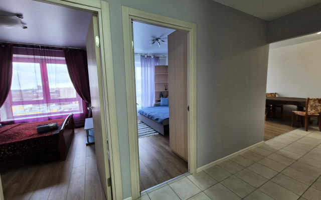 Bolshaya 2-Kh Komnatnaya Khoroshaya u Metro Otradnoye Flat