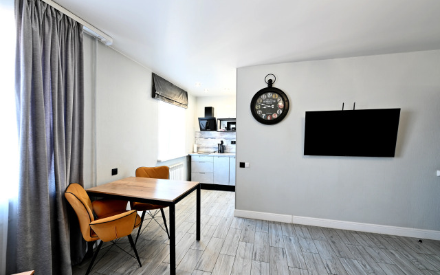 Lyuks Na Komsomolskoy 39 Apartments