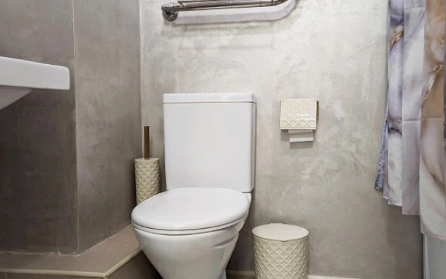 Ekodomik Lobnya (Svetlaya street)