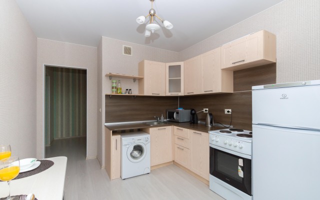 Na Dvoikh Italyyanskiy Dvorik Flat