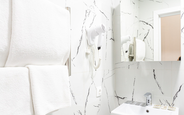 Апартаменты рядом - Mорпорт, Набережная, Mоре