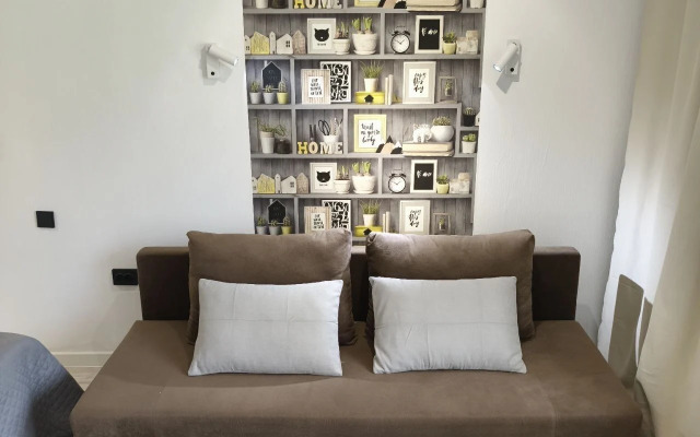 Na ulitse Dobrynina 17A Flat