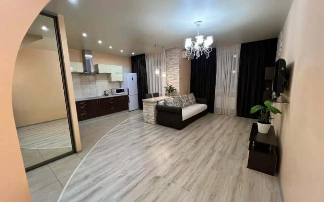 Posutochno S Vidom Na Gorod Flat