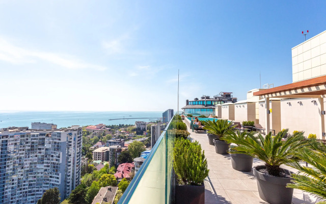 Апартаменты Метрополь Бриз Delux Lamare с Видом на Море