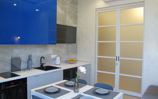Na Bulvare Nadezhd 4/3 Apartments