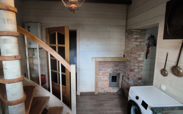 Derevenskij Dom U Morya Apartments