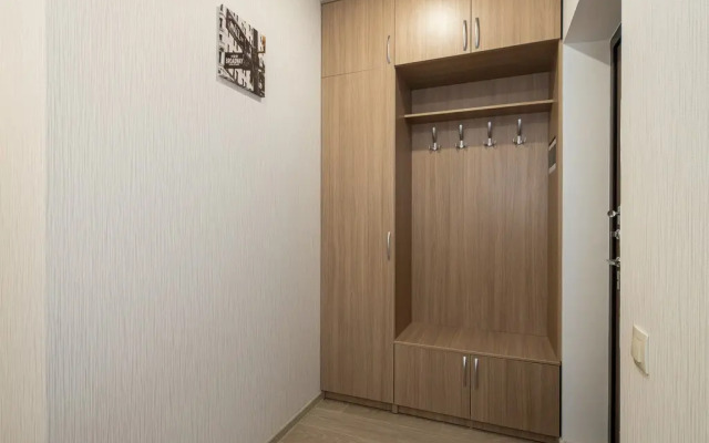 Квартира от компании Хоум Отель на Ново- Садовой 215Б