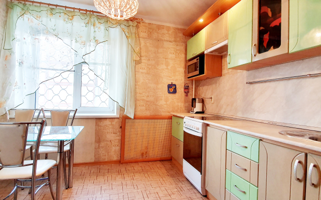 Апартаменты Комфорт класс, Факел Социализма 18