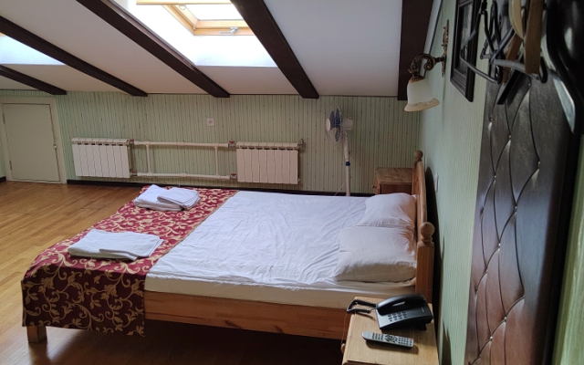 MK Classik Furnished Rooms