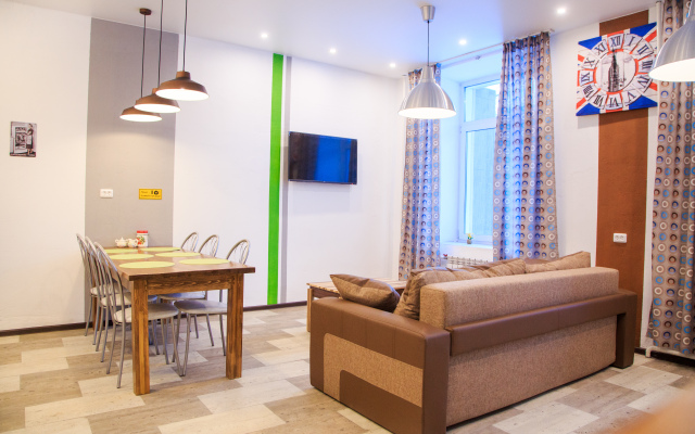 Oryol I Reshka Hostel