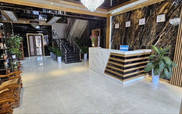 Отель Vella Elegant