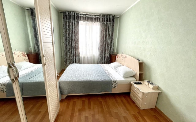 V tsentre na ulice Lenina Apartments