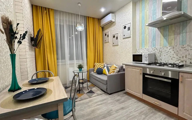 Goluboye Nebo na Shosseynoy, Yana Apart Apartments