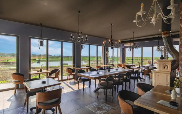 Отель Salas Stankovic