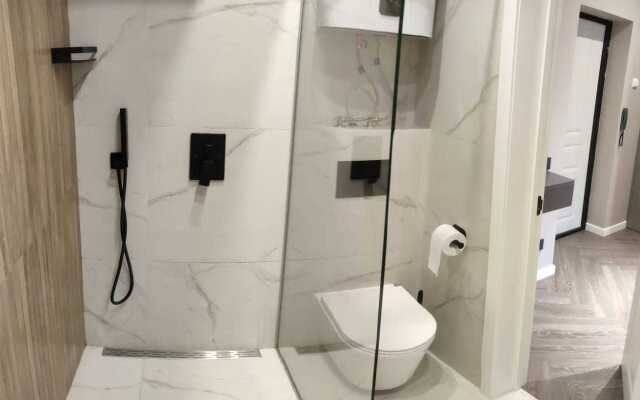 Na Staroshosseynoy 5 K7 Apartments