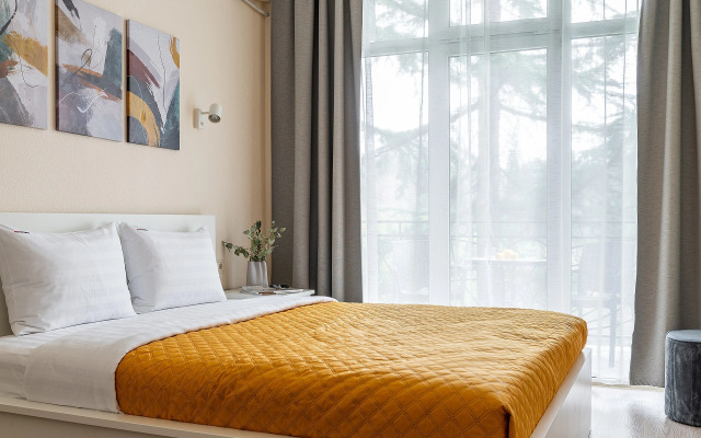 Апартаменты Red Apartments Покровский Парк Лайм