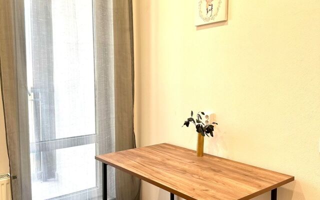 V Krasnogorske Flat
