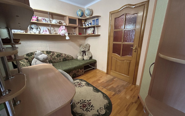 Квартира 2-х комнатная в центре посёлка Тульского