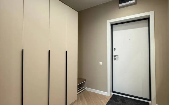 Novaya Uyutnaya Studiya V Tsentre Novosibirska Flat