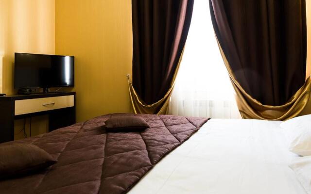 Lajt Hotel