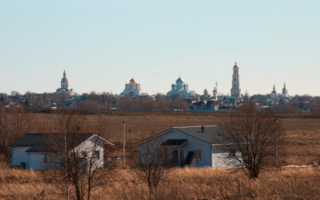 Частный дом рядом со святым источником и видом на часовню Дивеево
