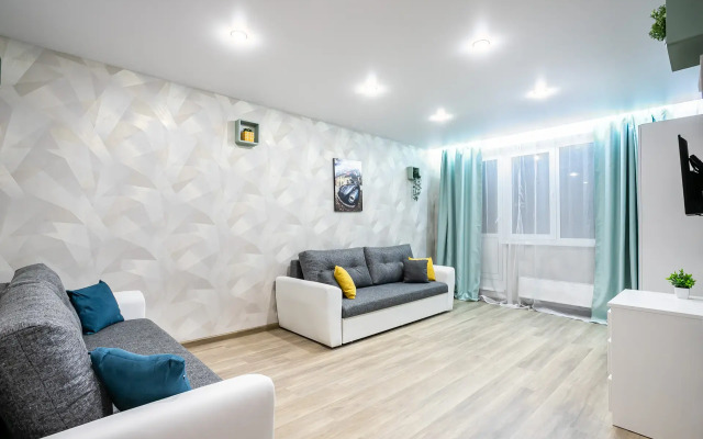 Квартира Трёхкомнатная на Беринговом