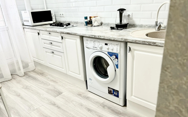 Kvartira Apartamenty v centre Elisty