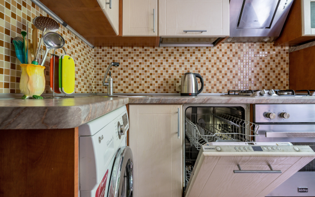 Na Prospekte Kosmonavtov Flat