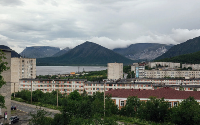 Uyutnaya 1-K S Potryasayuschim Vidom Na Gory Flat