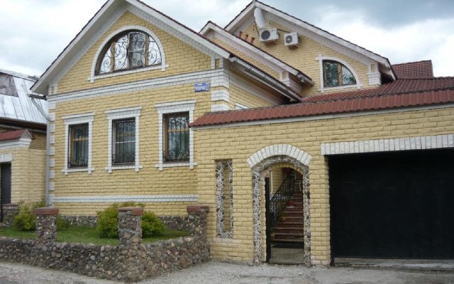 Boyarskiy Myod Guest House