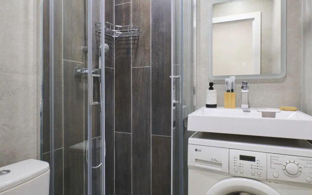 Апартаменты Черноморский 17к1 кв 14